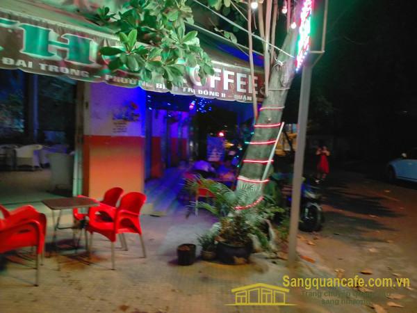 Sang quán cafe