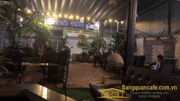 Sang quán cafe