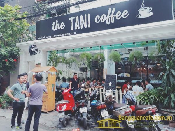 Sang nhanh quán cafe, cơm văn phòng nằm trung tâm quận Tân Bình.