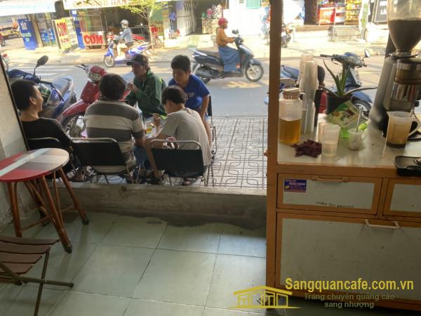 Sang quán cafe