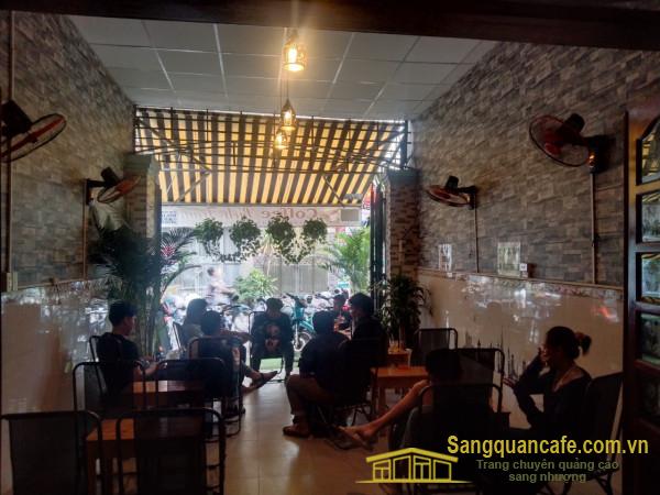 Sang quán cafe