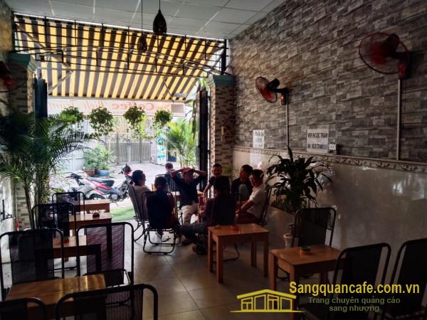 Sang quán cafe