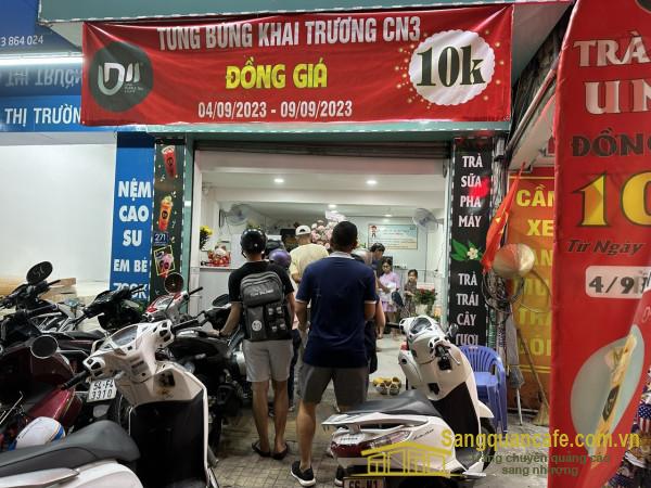 Quán trà sữa - sinh tố