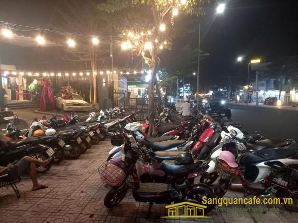 Sang quán cafe