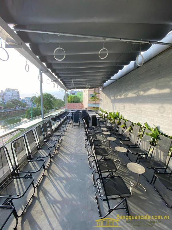 Sang quán cafe