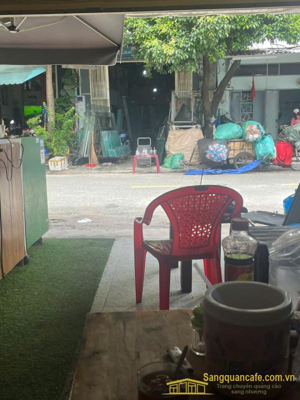Sang quán cafe