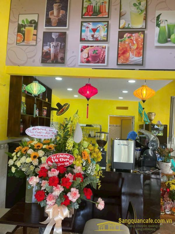 Sang quán cafe