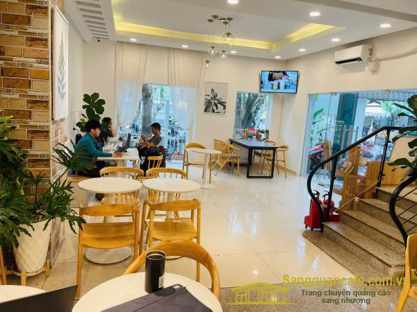 Sang quán cafe