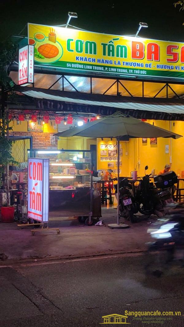 Sang quán cơm