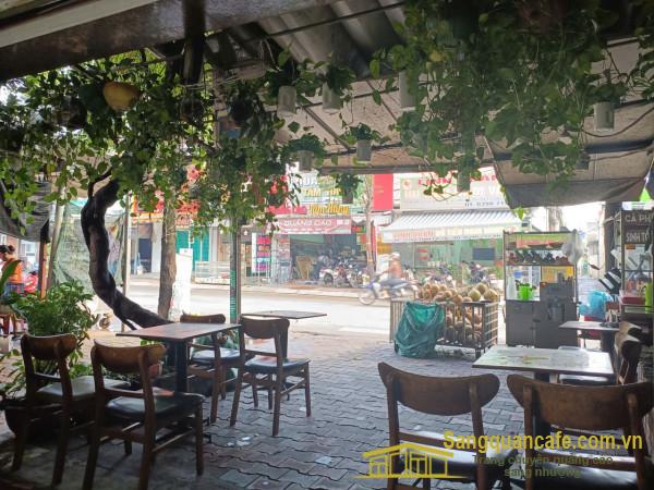 Sang quán cafe
