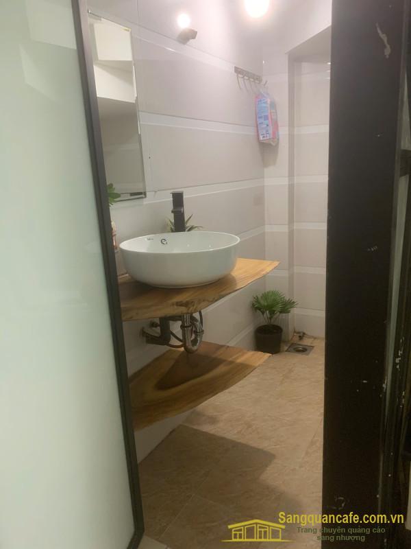 Sang tiệm tóc - nail