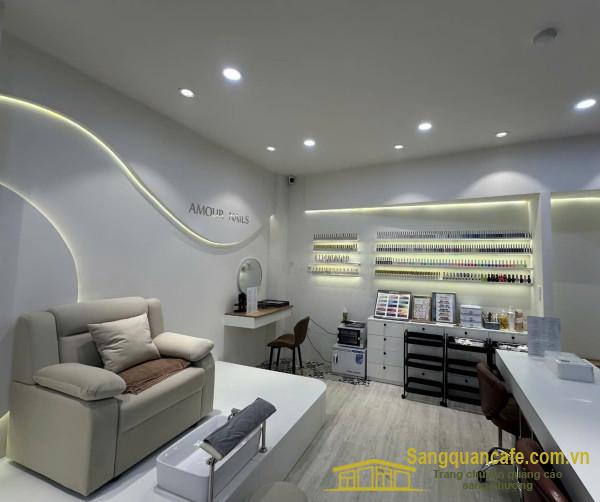 Sang tiệm tóc - nail