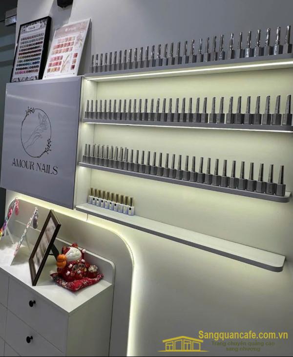 Sang tiệm tóc - nail