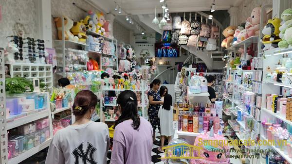 Sang nhượng cửa hàng