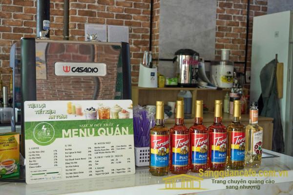 Sang quán cafe