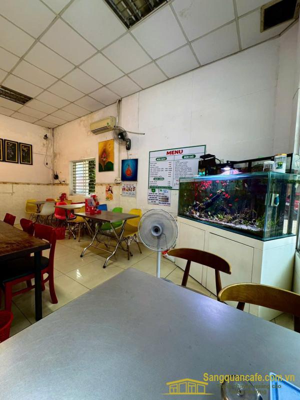 Sang quán cơm
