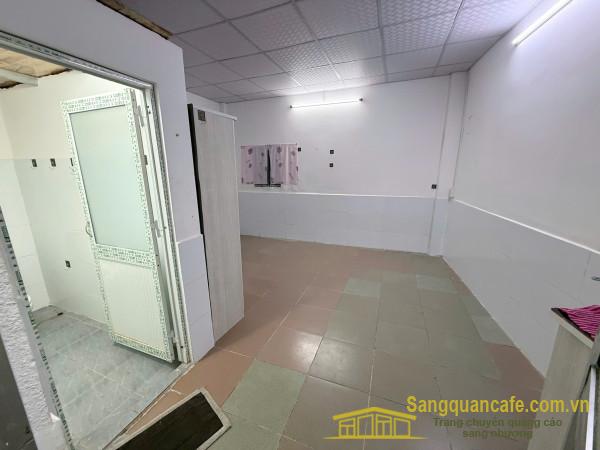 Sang quán cafe