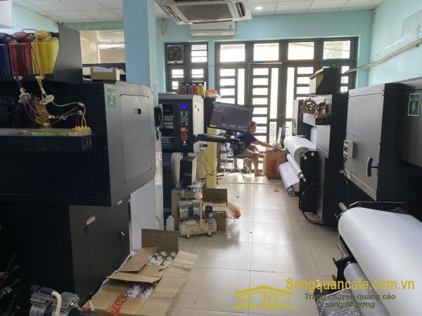 Sang Nhượng Xưởng In & Khách Hàng Tại Tân Bình