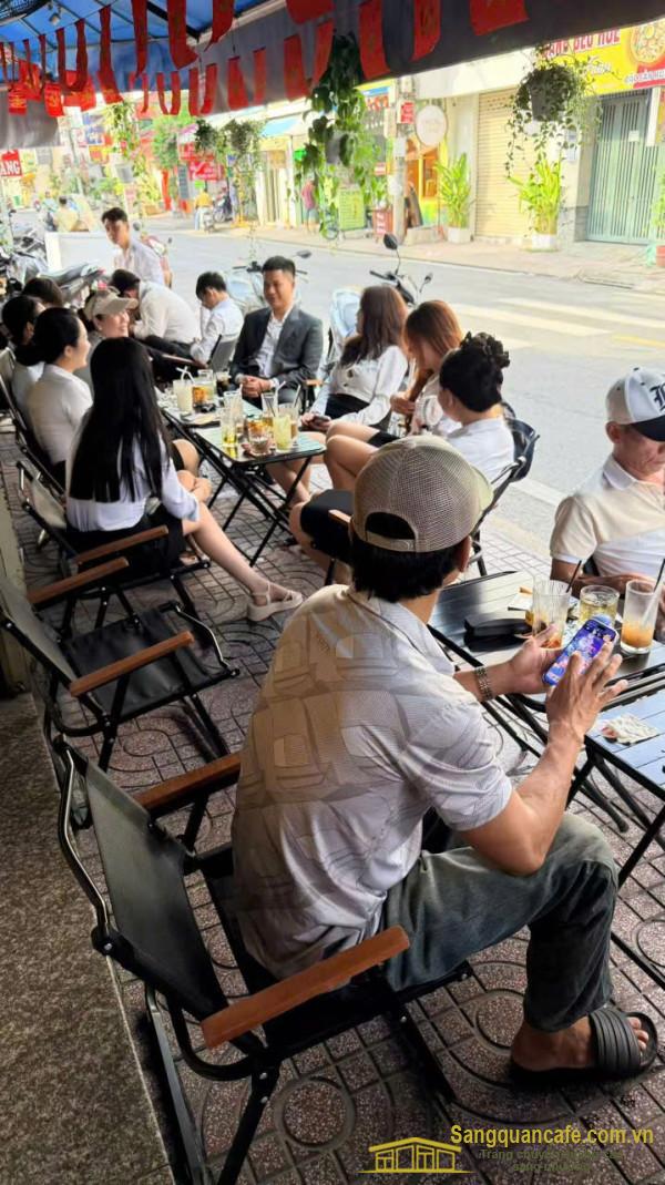 Sang quán cafe