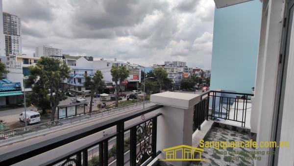 Sang khách sạn